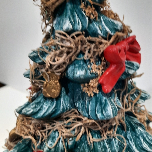 Vintage Ceramic Christmas Tree - Picture 5 of 7